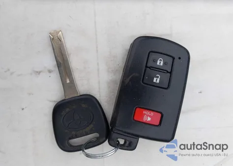 2017 Toyota Tacoma Limited z USA, uszkodzony, nr VIN 5TFHZ5BN2HX016069